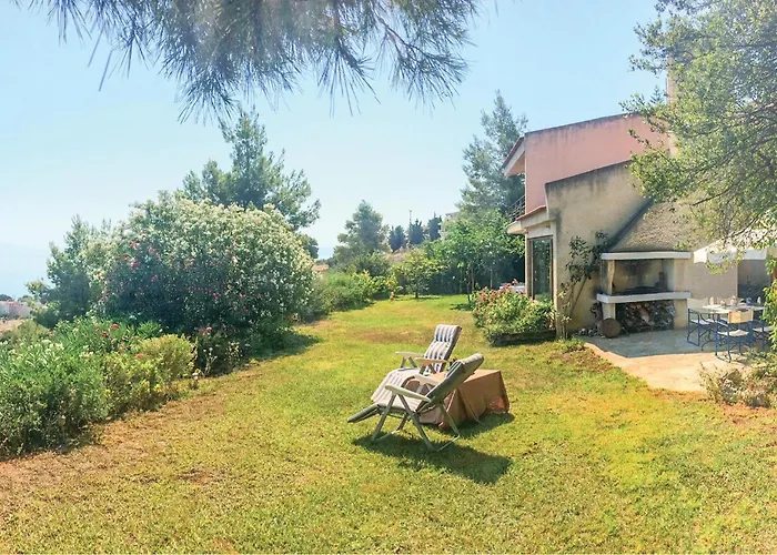 Beautiful In Melissi Xylokastro Melíszi